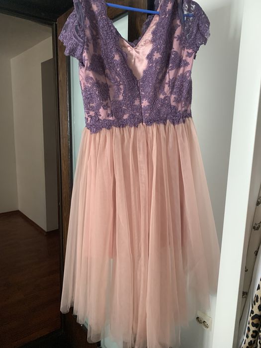 Vand rochie ocazie