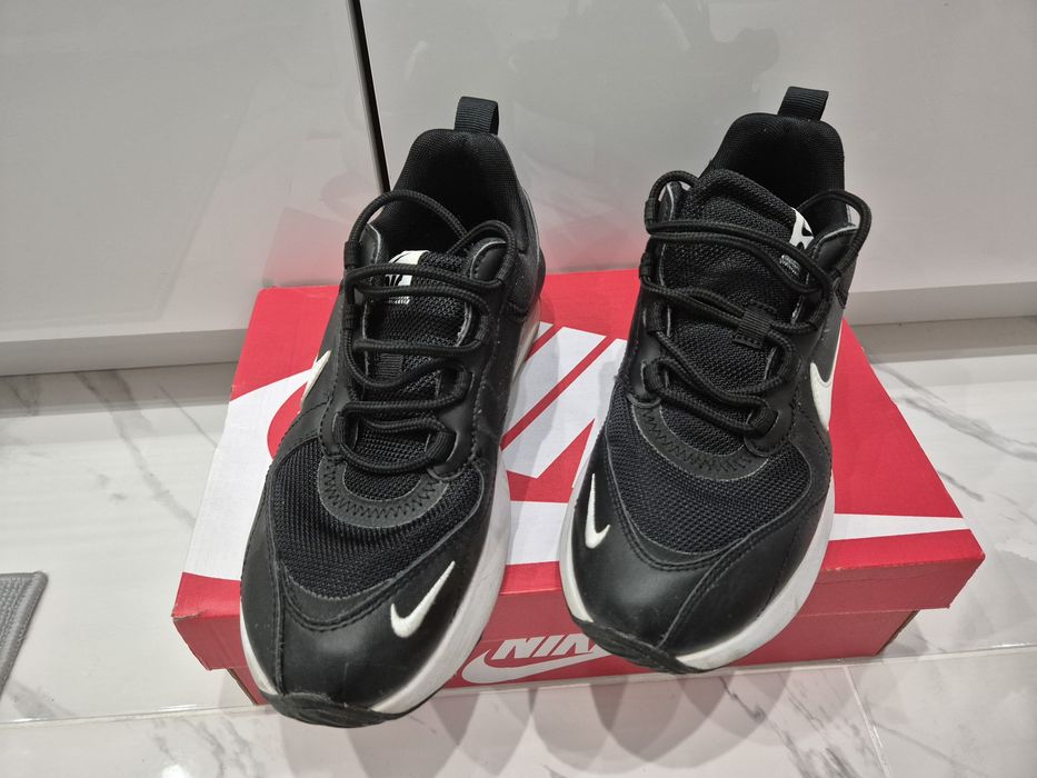 Дамски маратонки