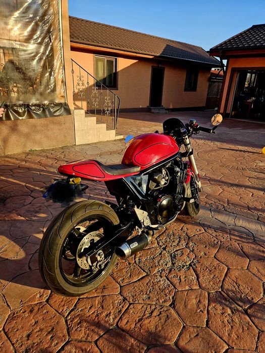 Suzuki Bandit Cafe Racer