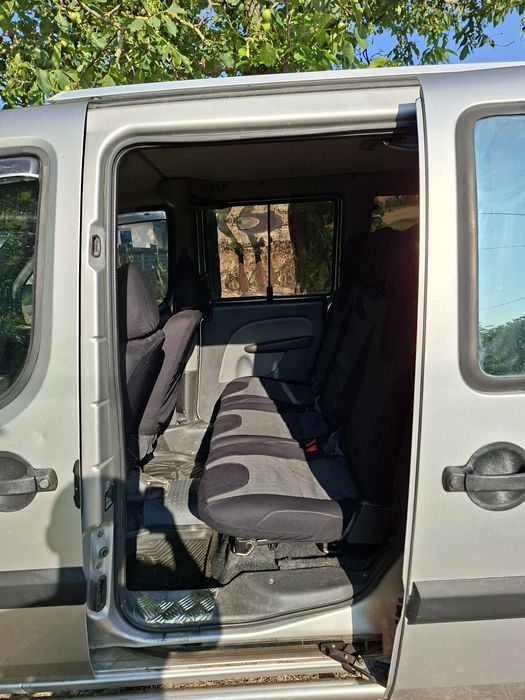 Fiat Doblo 7 locuri benzina și GPL