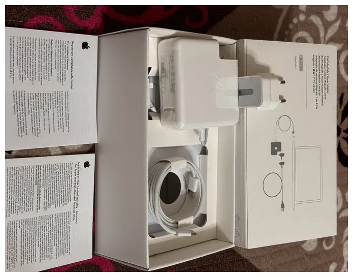 от MacBook 45W - зарядка, блок питания, щнур макбука