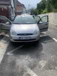 Vând ford focus an 2000