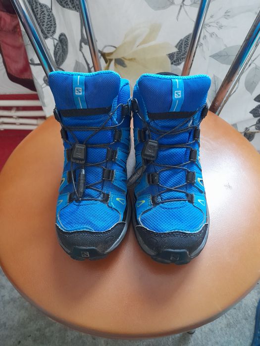 Ghete Solomon originale mărimea 32