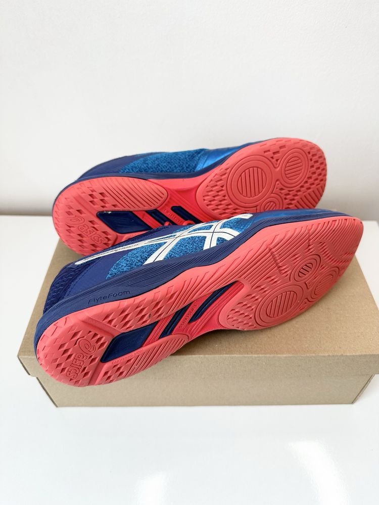 Asics Netburner Ballistic  (42.5) Маратонки