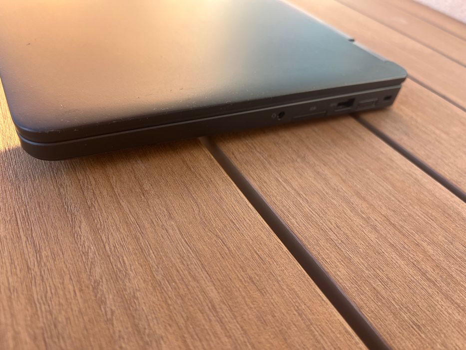 Dell Latitude E5270