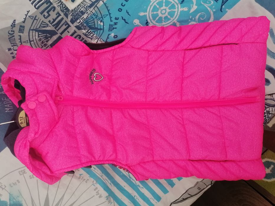 Връхни дрешки за момче и момиче