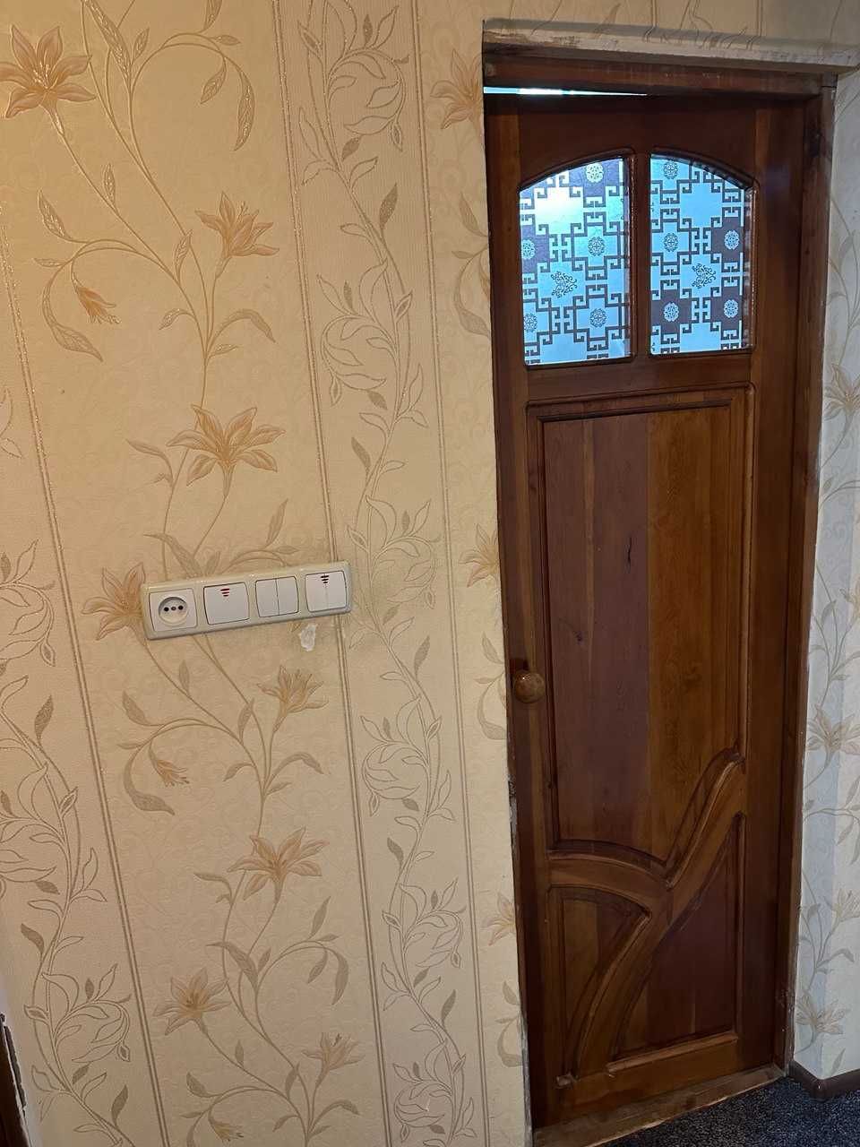 межкомнатные сосновые двери