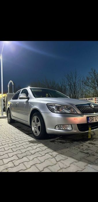 Skoda Octavia 2 – 2011, benzină, manuală – 190.000 km
