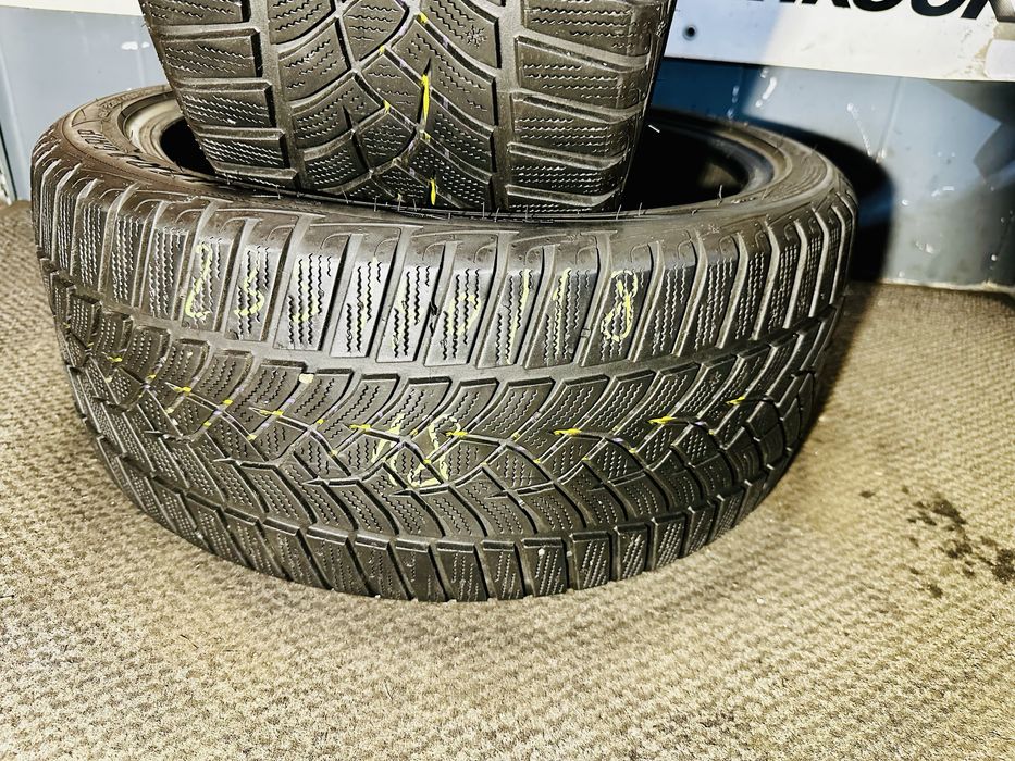 235/40 R18 95V XL - Goodyear Ultra Grip Performance M+S Oferta