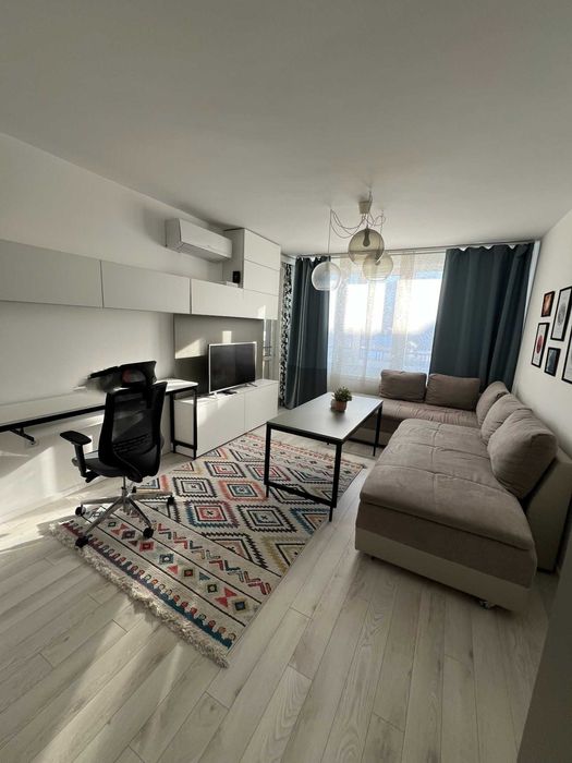 Продава се Двустаен апартамент в София, Света Троица - 72 кв.м за 1917 €/кв.м - Снимка #2