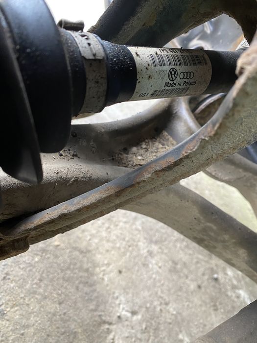 Planetară dreapta față Volkswagen Touareg 7P 3.0 tdi 2014