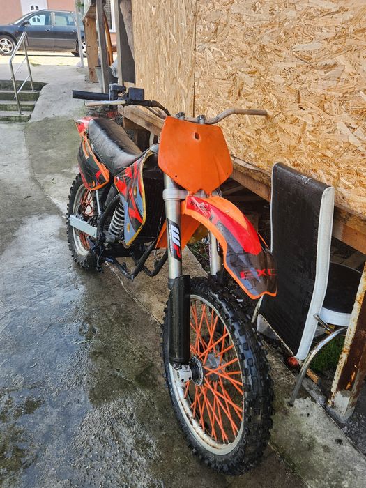 Vând ktm exc 300cc fara motor
