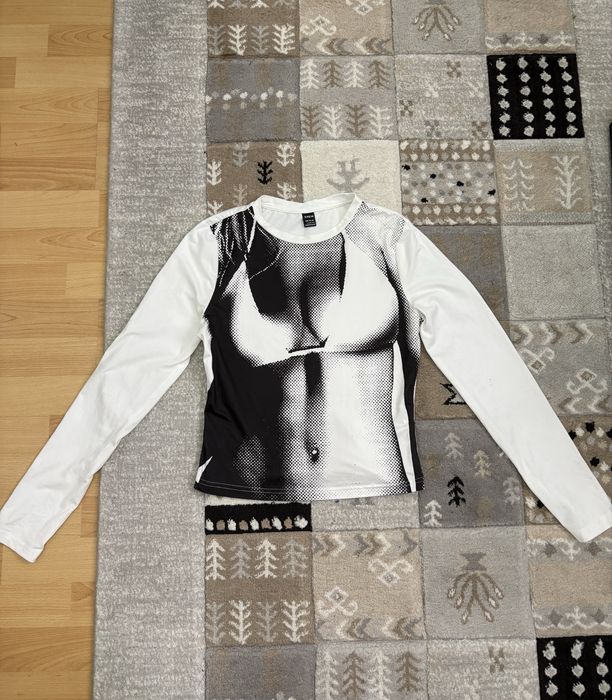 Top cu sexy decolteu