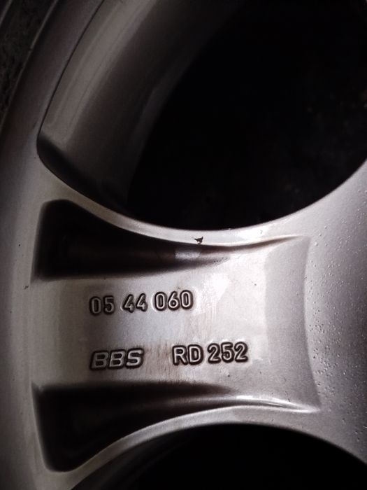 BBS джанти R17 с летни гуми