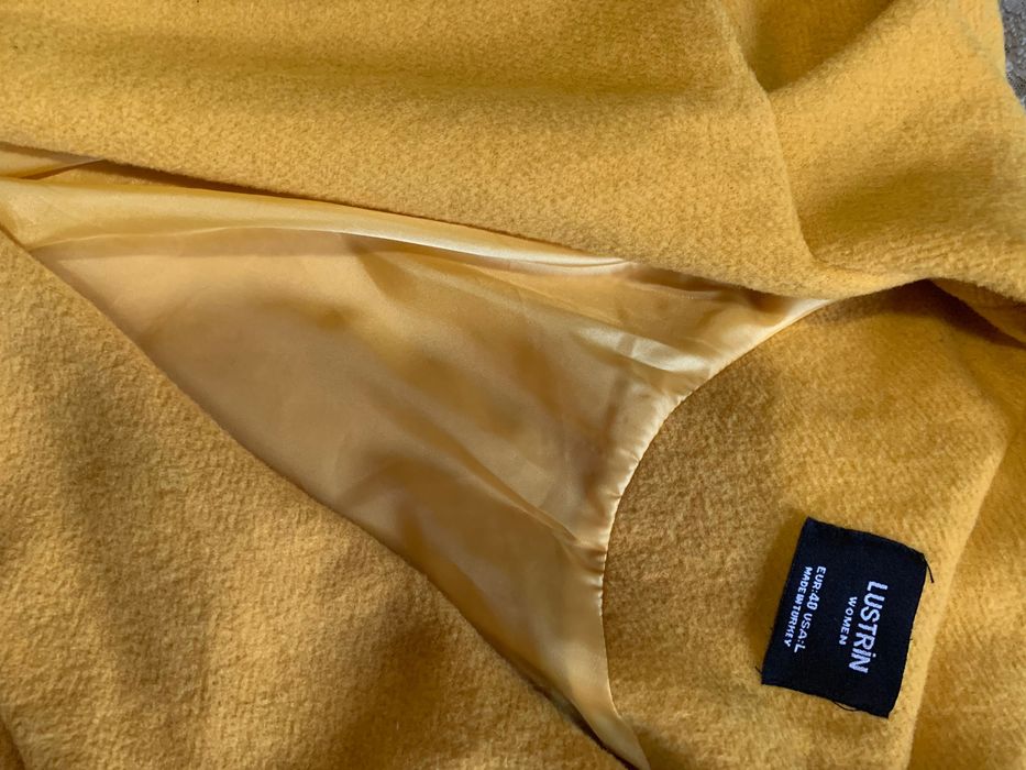 Дрехи, палта, сака