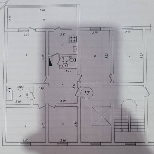 Продаётся 5ти комнатная квартира, ул Чехова, ор Легион