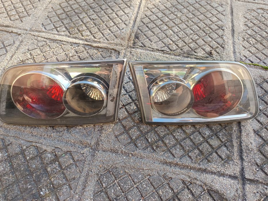 Задни стопове за Мазда 6 комби