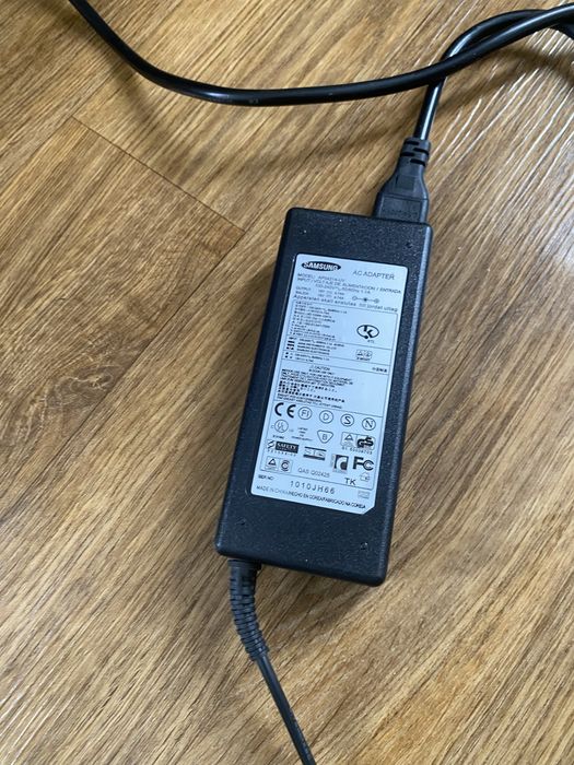 Продам ноутбу внимательно читайте описания