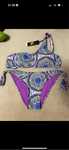 Costum de baie   .