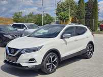 Nissan Qashqai GARANTIE 12 LUNI, Tekna +, 1.6 diesel, Panoramic, Bose Piele Asistente
