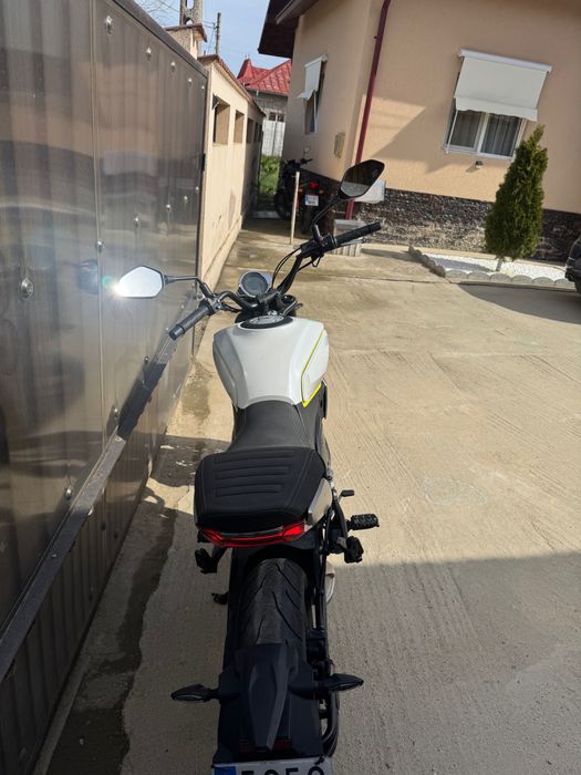 CF Moto 300CL-X/An 2023/Km:7415/Adusa recent