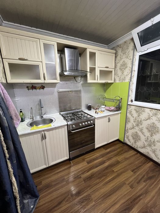 Срочно БЕЗ МАКЛЕРА кваритра 80+ м/кв