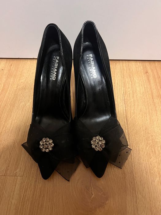 Официални токчета