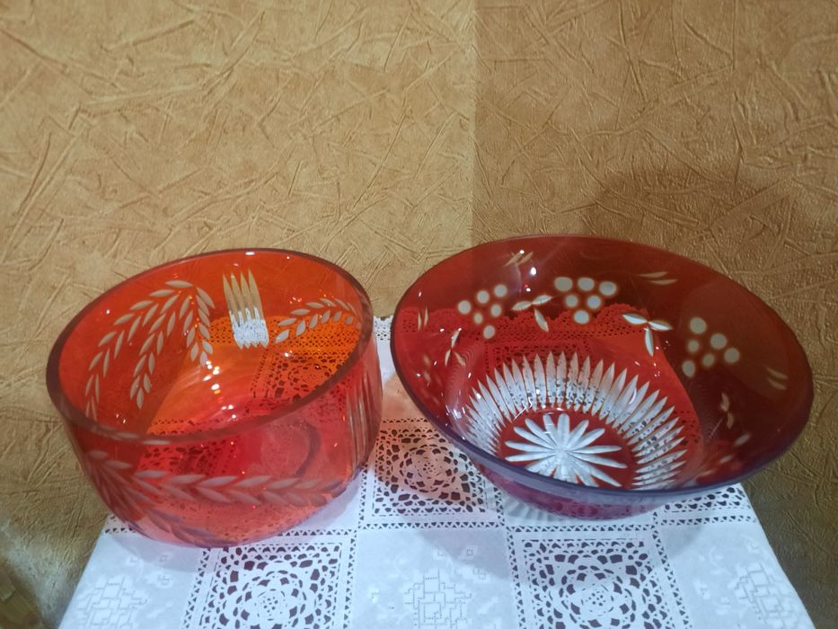 Винтажные вазы-фруктовницы, накладной, рубиновый хрусталь. В отличном