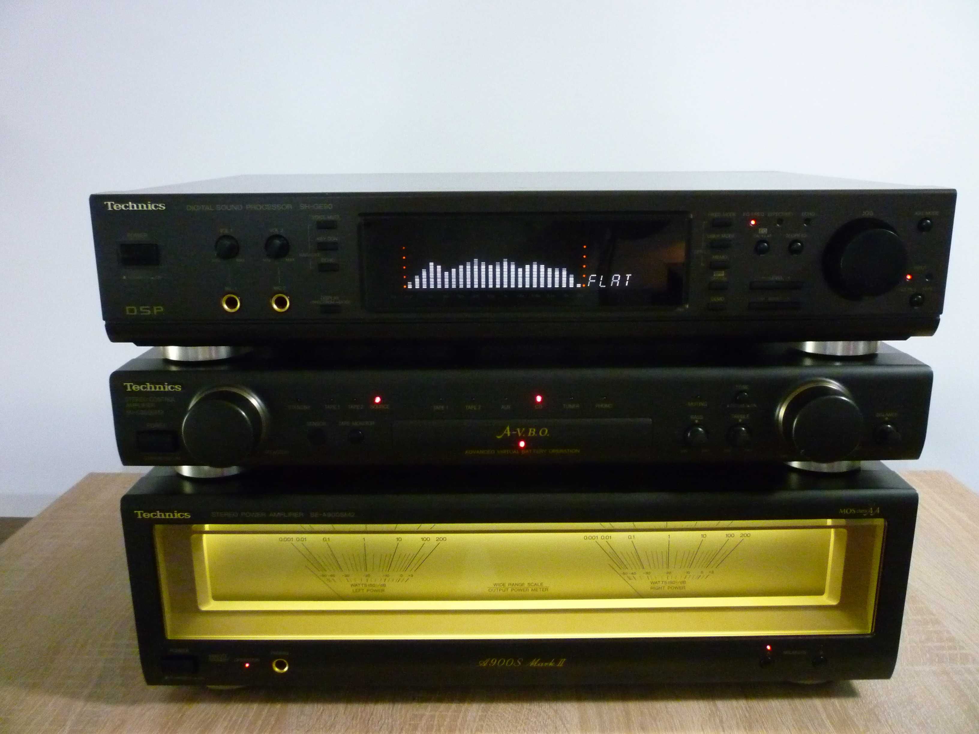 amplificator  si  procesor  technics