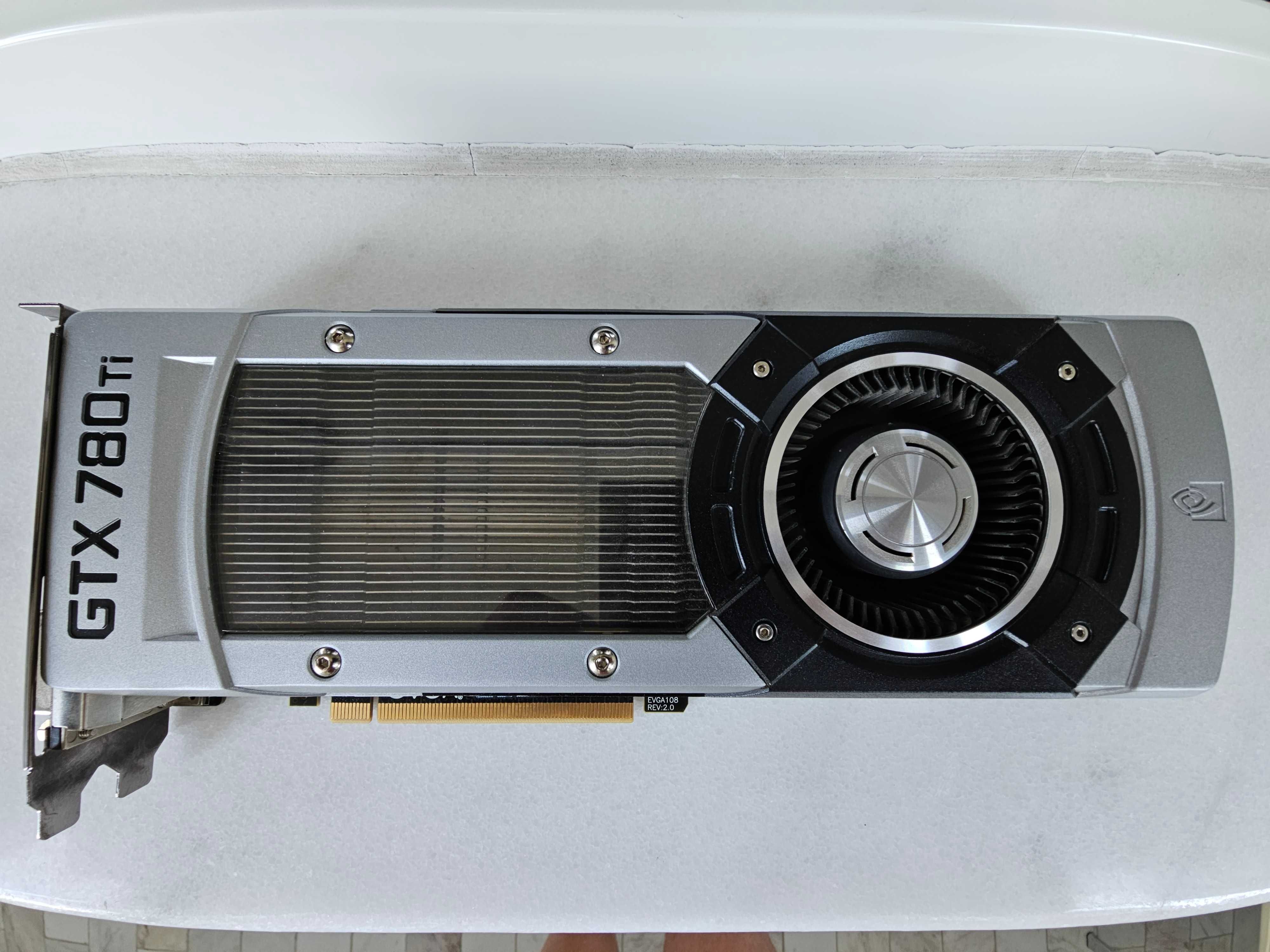 Продавам 3GB EVGA GTX 780 Ti 03G-P4-2881-KR GDDR5 Graphics Card