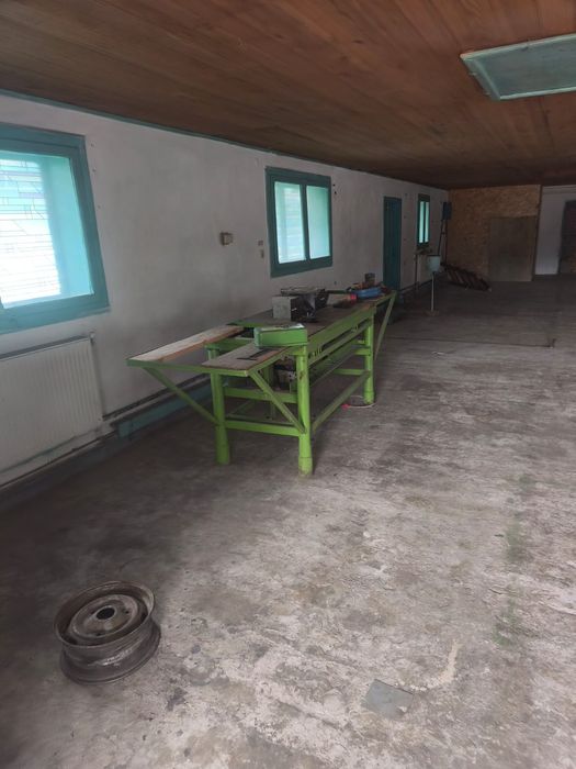 Reductoare, prese, motoare electrice