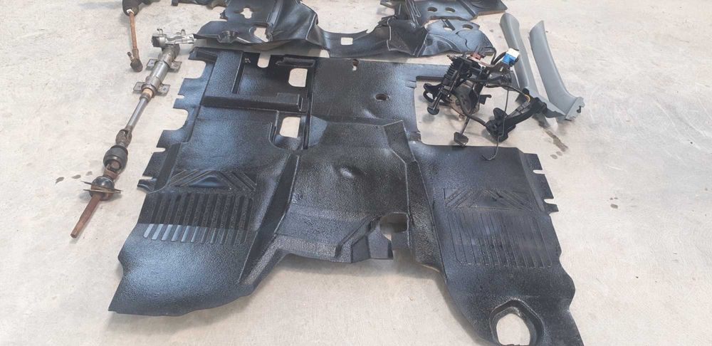 Kit schimbare volan  stanga pentru Ford Transit euro 4
2,2 / 2,4