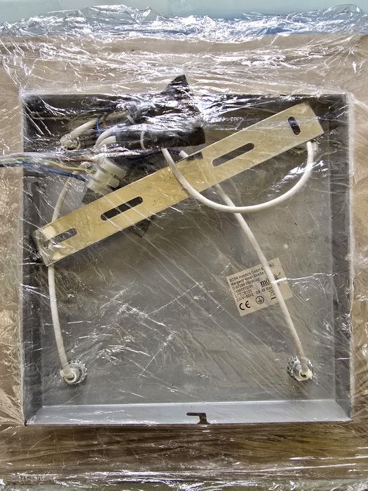 Таванен полилей,лампи