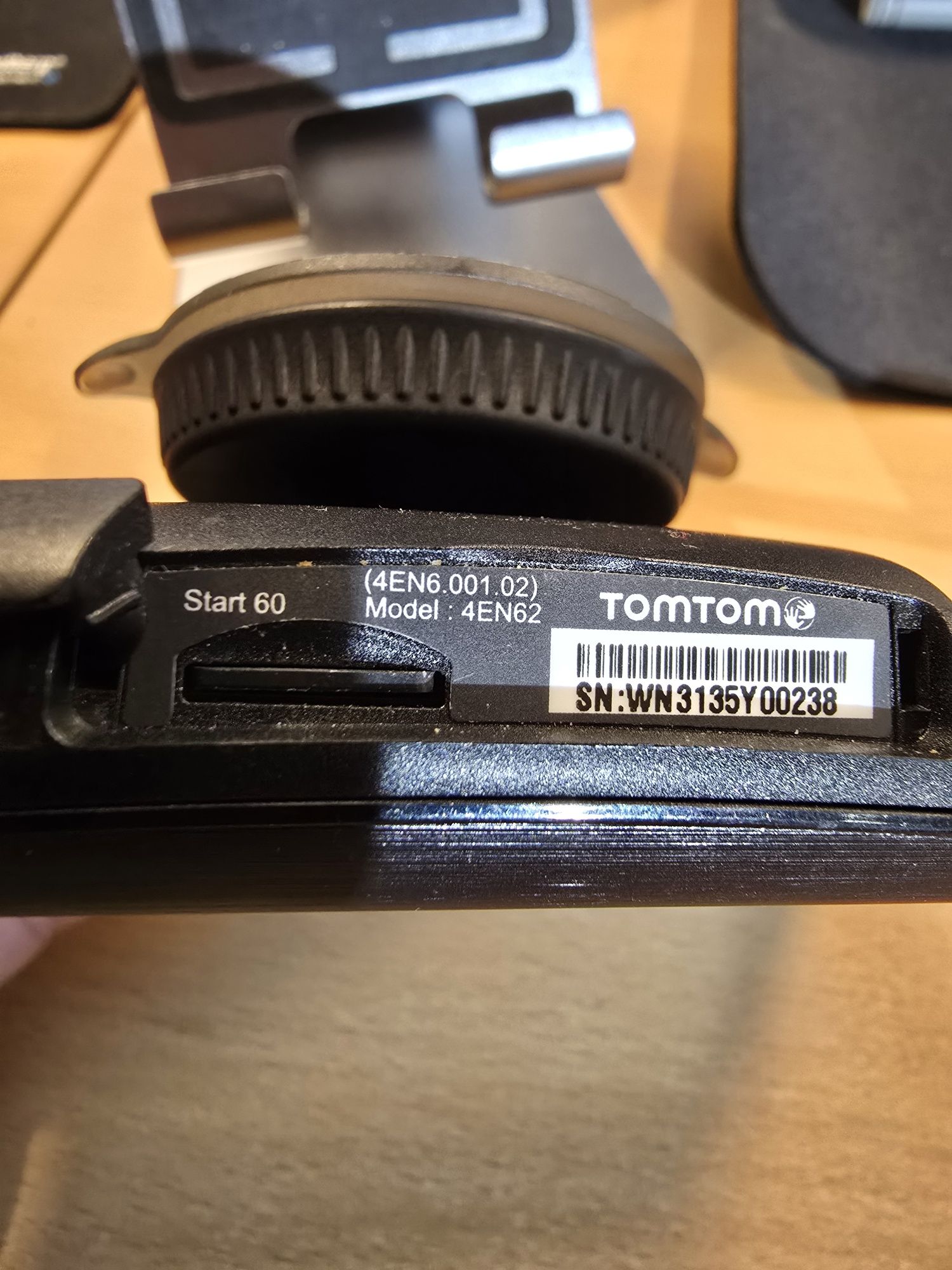 Gps Auto TomTom Go 60 6" card si incarcator