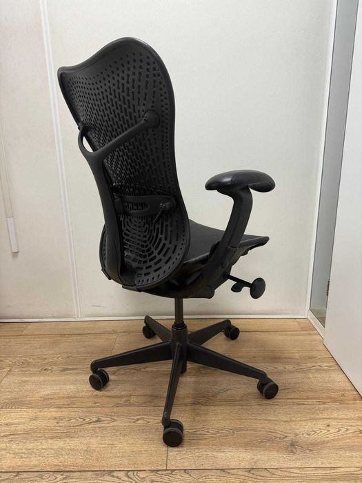 Refurbished Herman Miller Mirra Graphite Butterfly