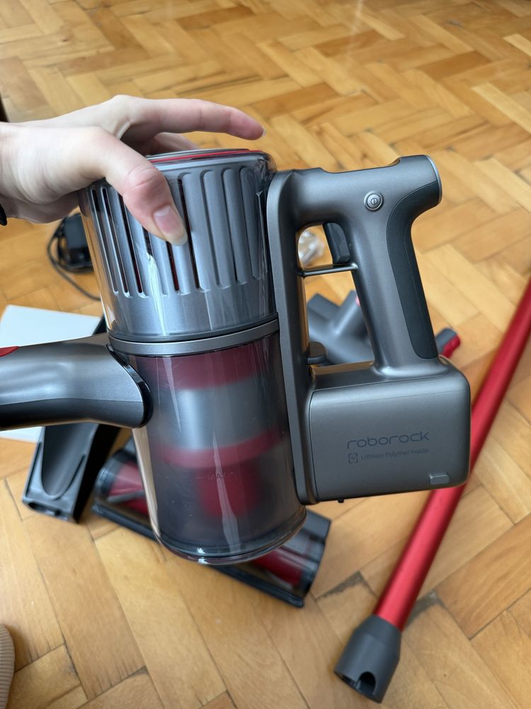 Вертикална прахосмукачка Roborock H7