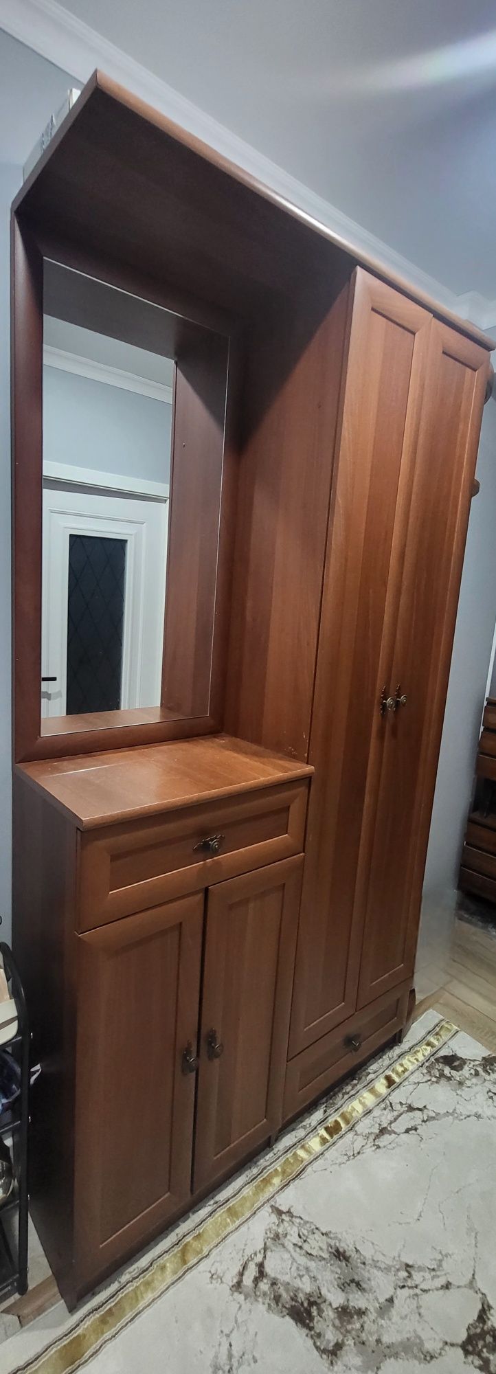 Продам мебель для прихожей