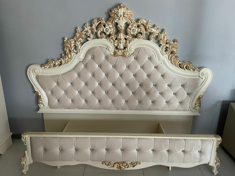 Спальный гарнитур со склада