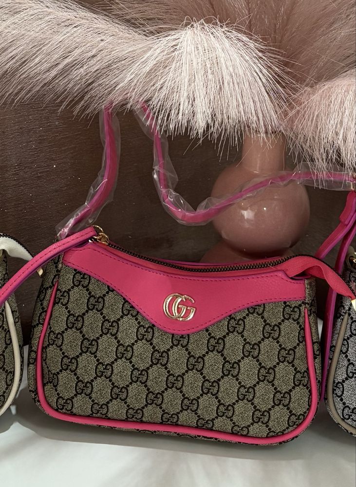Намалени чанти gucci valentino miu miu michael kors