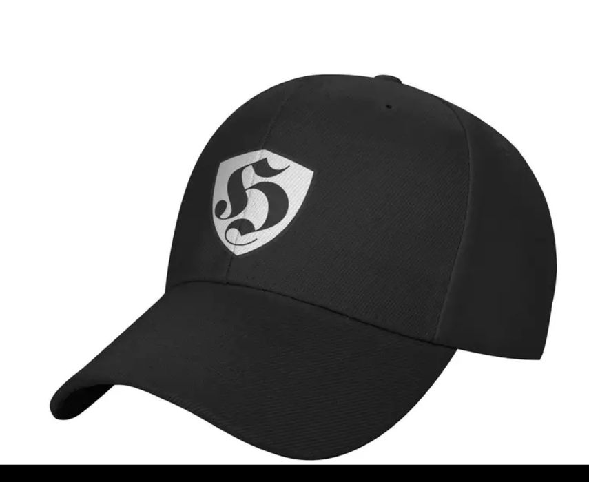 Шапки с козирка - мъжки, различни модели