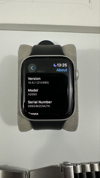 Apple watch 5 cutie originala si accesorii