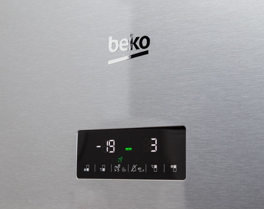 Хладилник Beko RCNA406E40ZXB