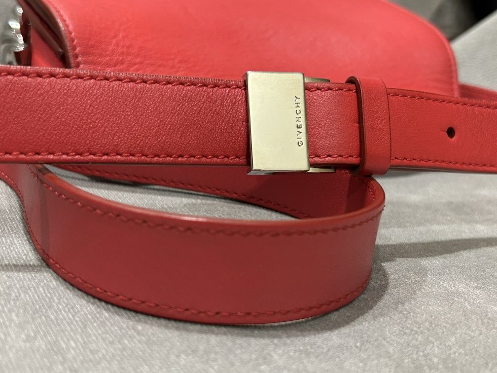 Оригинал сумка Givenchy Infiniti Red / Made in Italy / RRP $1890
