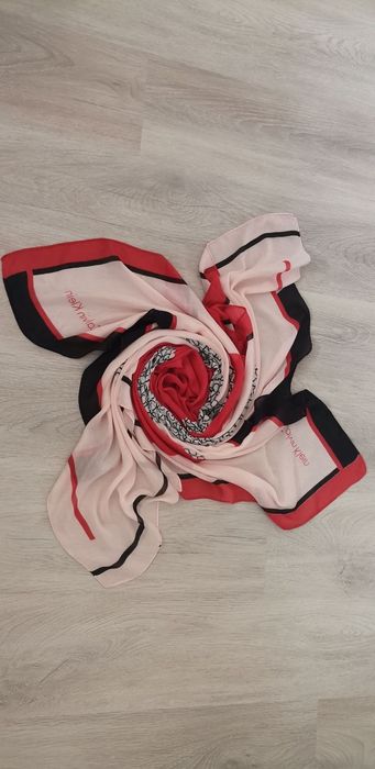 Calvin Klein дамски шал