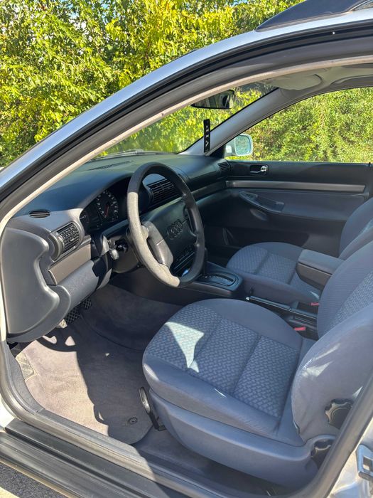 Audi A4 B5 1.8 бензин, автомат, климатроник