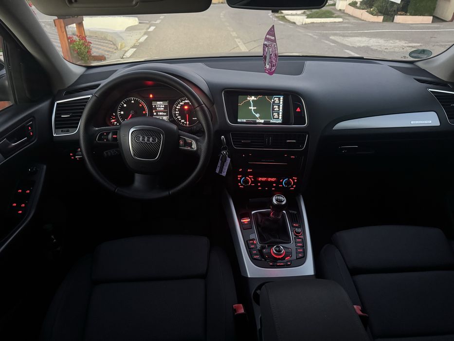 Audi Q 5-/2012-/-2.0 tdi-170 cp