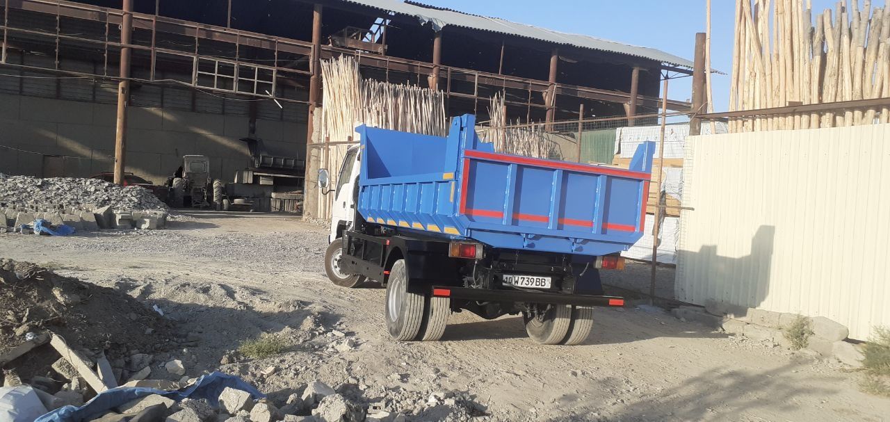 isuzu matori avtobus qogan joyi zavodskoy