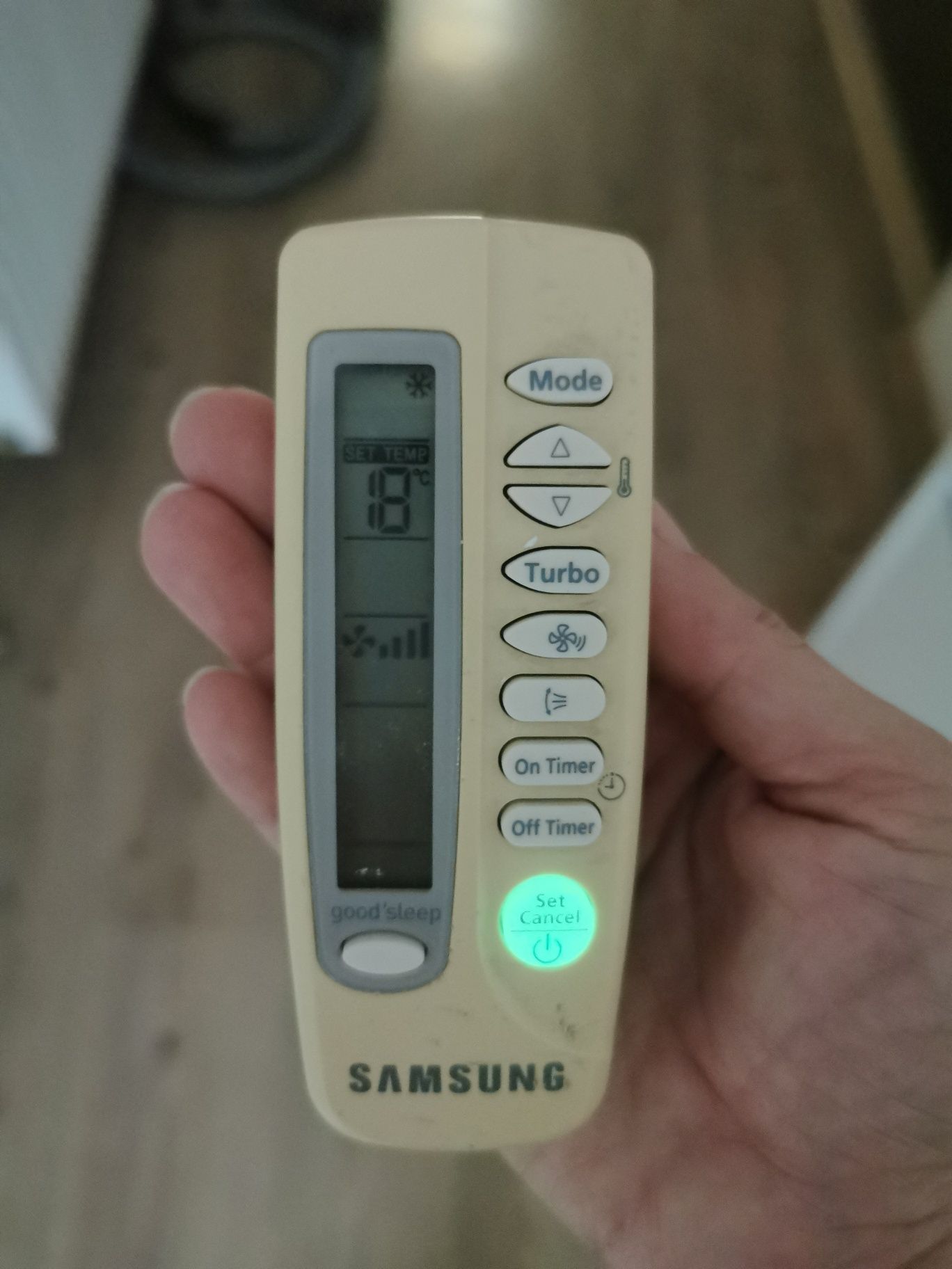Климатик Samsung  работещ