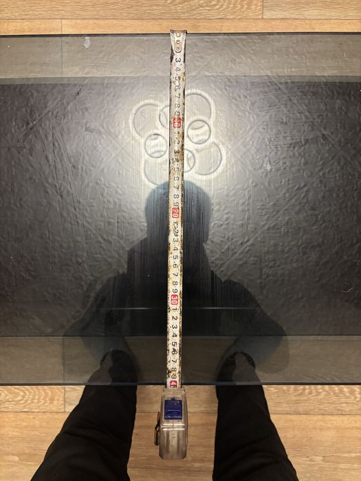 Продам стеклянную тумбочку