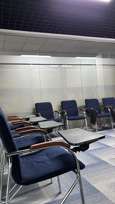 Стул с пюпитером